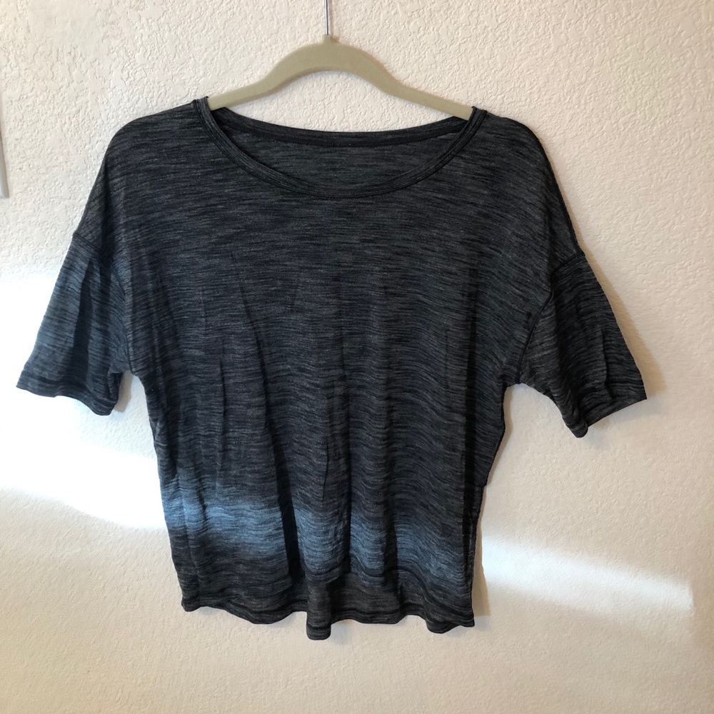 Lululemon Run It Out Tee